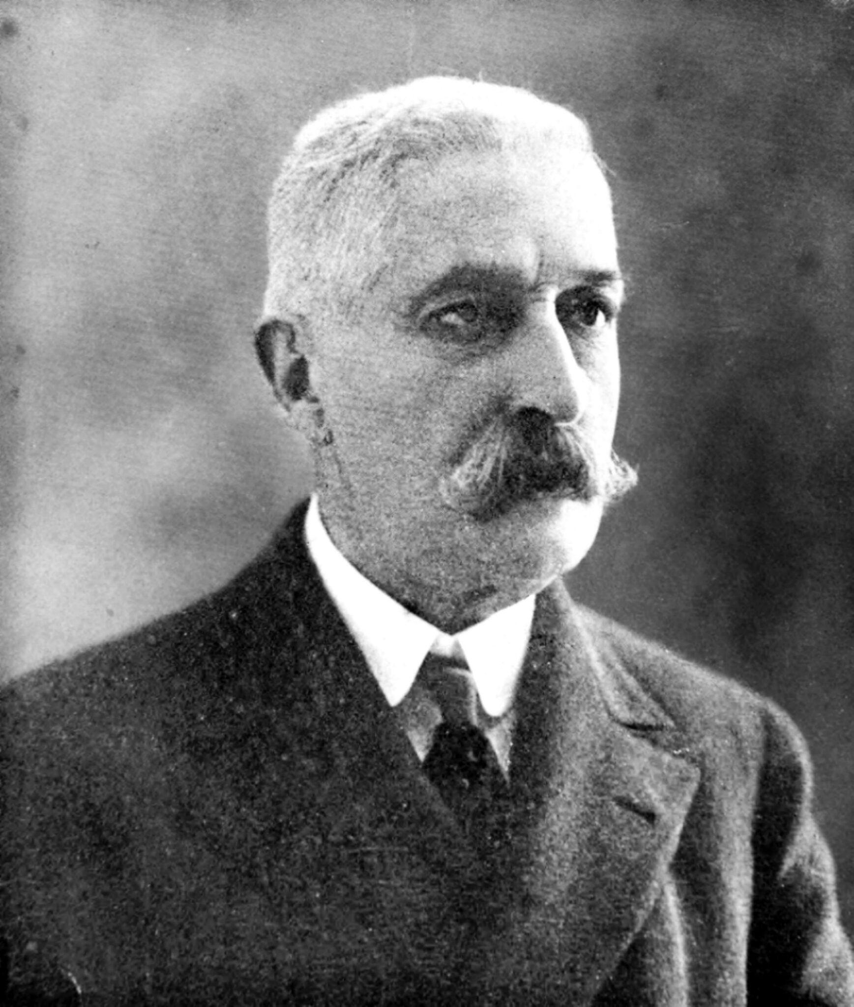 Portrait_of_giovanni_verga